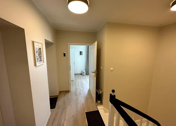 Helfant Luxembourg Deluxe Triple 6